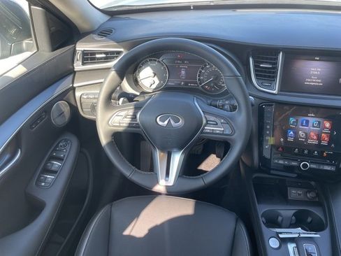 New 2025 INFINITI QX50 Luxe w/ Accent Package image 9