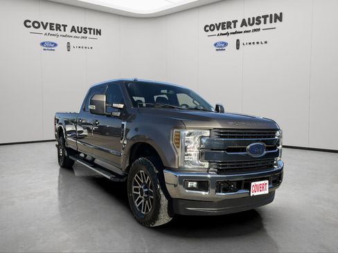Used 2018 Ford F350 Lariat w/ Lariat Value Package image 7