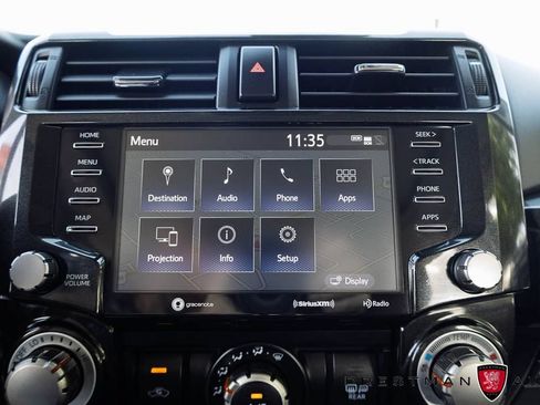 Used 2021 Toyota 4Runner Venture w/ Moonroof Package AWD/4WD image 30