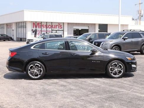 Used 2024 Chevrolet Malibu LT FWD image 5