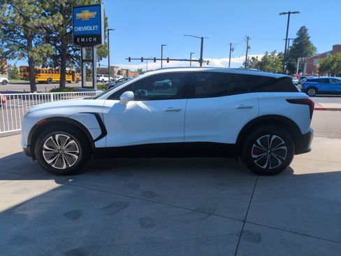 Used 2024 Chevrolet Blazer EV LT AWD/4WD image 2