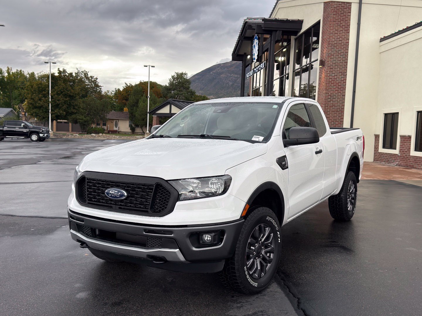Used 2023 Ford Ranger XLT w/ Equipment Group 301A Mid AWD/4WD image 4