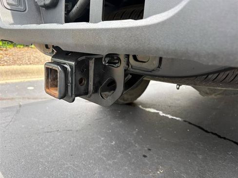 Used 2020 Toyota Tacoma SR AWD/4WD image 18