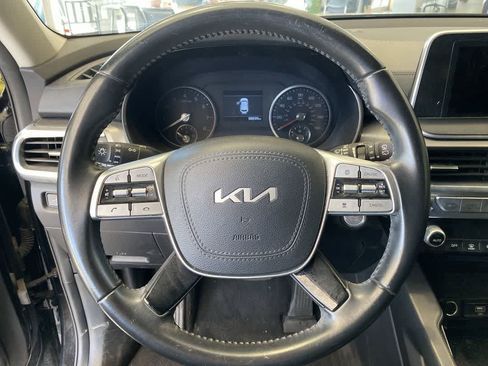Used 2022 Kia Telluride LX AWD/4WD image 17