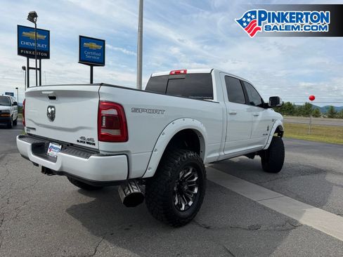 Used 2022 RAM 2500 Laramie AWD/4WD image 4