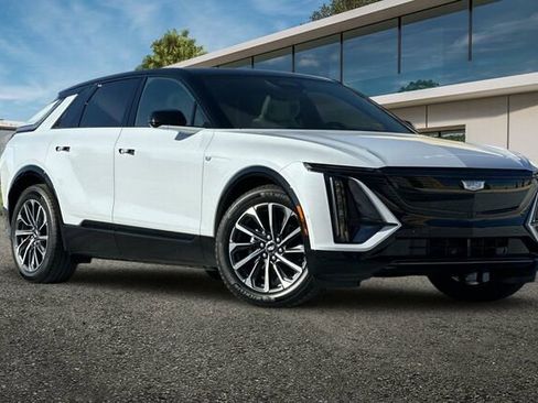 New 2026 Cadillac Lyriq Premium Sport image 2