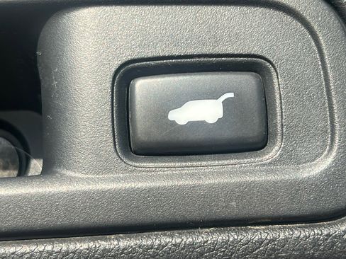 Used 2016 Honda Pilot Elite image 10