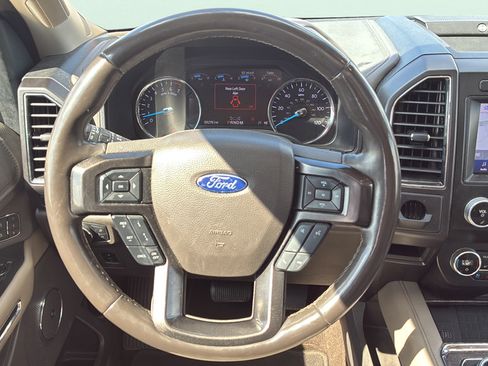 Used 2021 Ford Expedition Max Limited RWD image 28