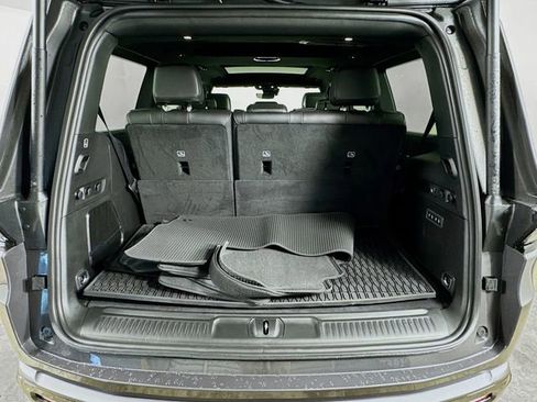 New 2026 Jeep Grand Wagoneer 4WD image 31