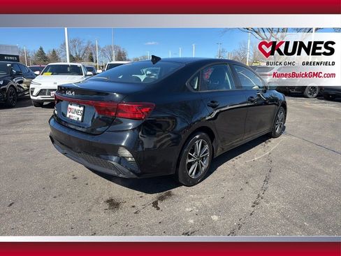 Used 2024 Kia Forte LXS image 5