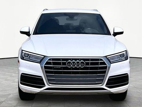 Used 2018 Audi Q5 2.0T Premium w/ Convenience Package AWD/4WD image 3