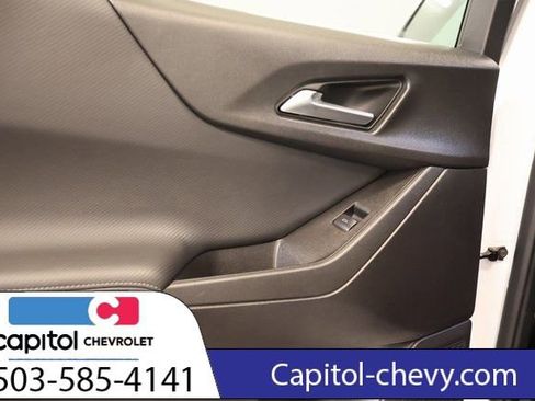 Used 2025 Chevrolet Equinox LT w/ Midnight Edition FWD image 27