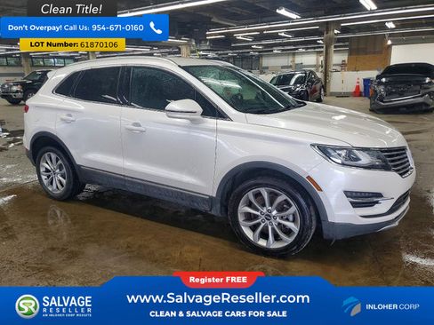 Used 2017 Lincoln MKC Select w/ Select Plus Package AWD/4WD image 5