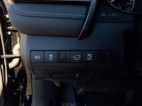 Certified 2023 Toyota Camry SE image 14