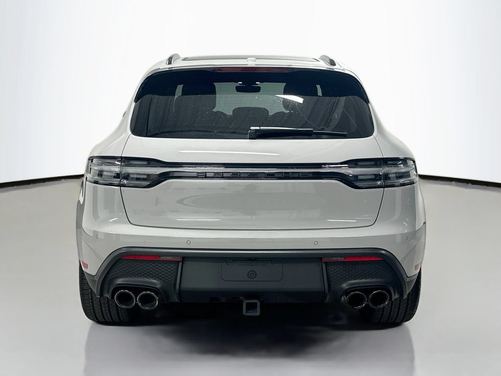 Used 2026 Porsche Macan AWD/4WD image 10