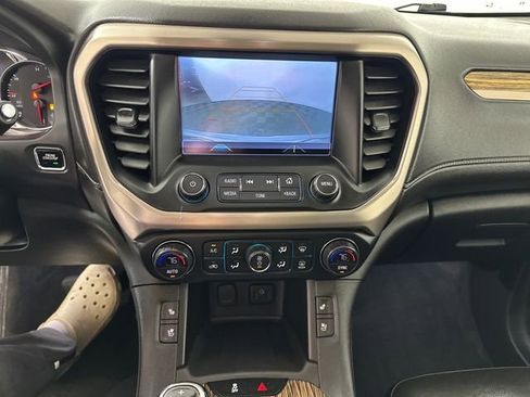 Used 2019 GMC Acadia Denali AWD/4WD image 22
