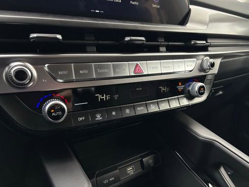 New 2025 Kia Telluride LX image 19