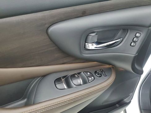 Used 2023 Nissan Murano Platinum w/ Cargo Package FWD image 20
