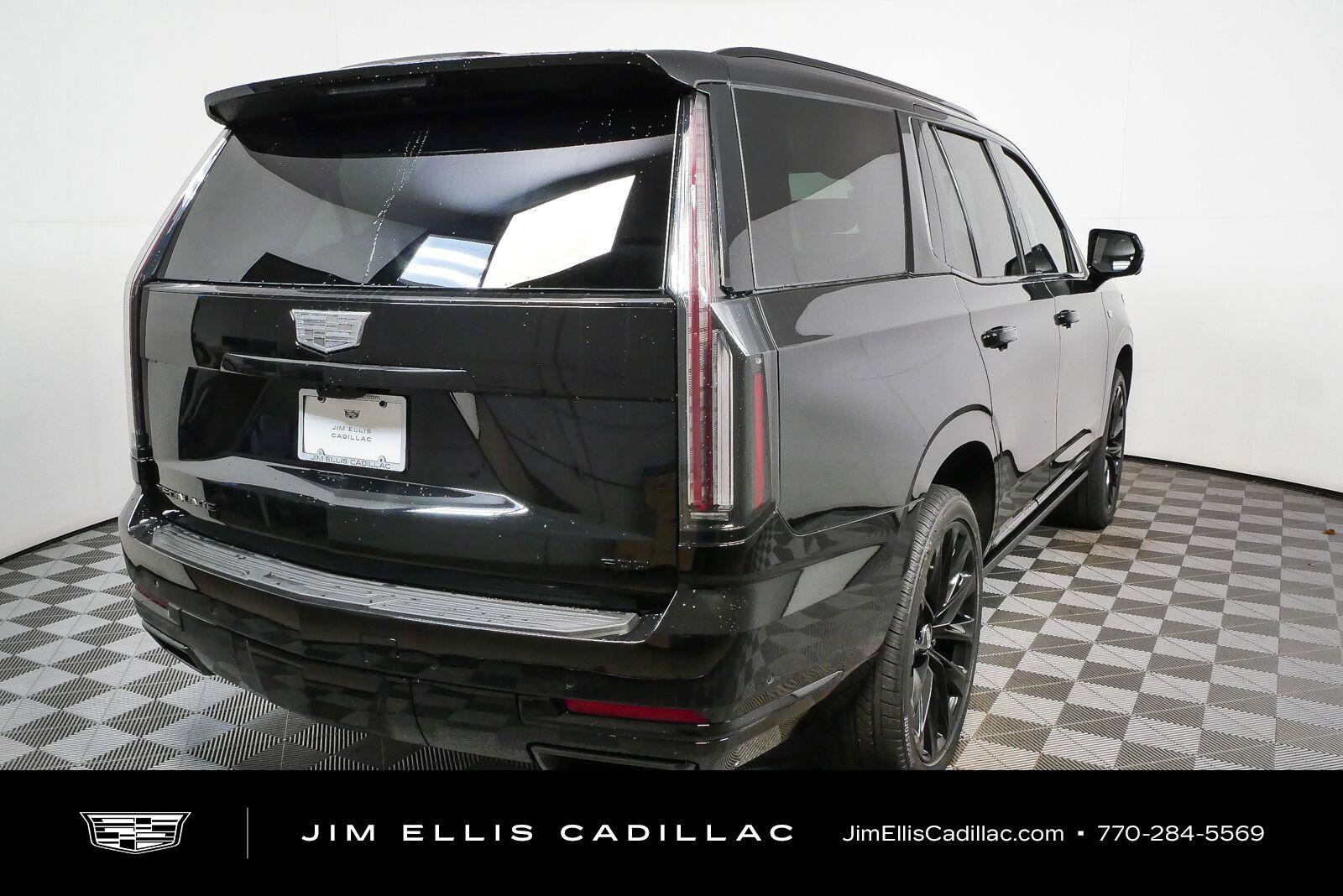 New 2026 Cadillac Escalade Platinum Sport w/ LPO, ONYX Package AWD/4WD image 3