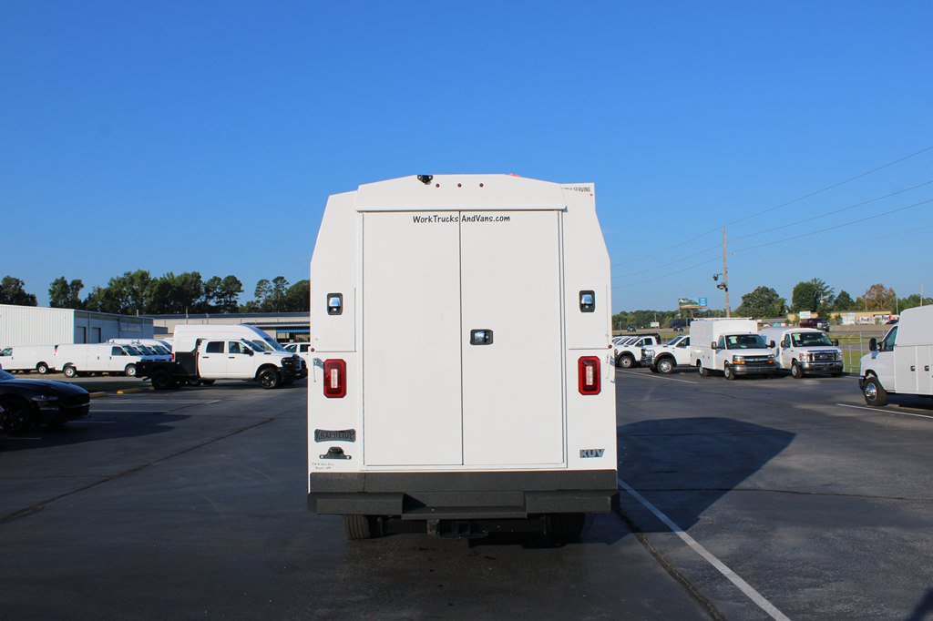 Used 2022 Chevrolet Express 3500 w/ Power Convenience Package RWD image 14