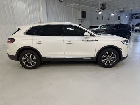 Used 2023 Lincoln Nautilus AWD w/ Premium Package image 7