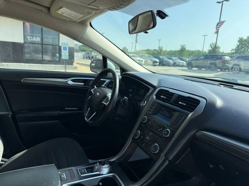 Used 2017 Ford Fusion S w/ Equipment Group 101A FWD image 25
