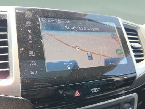 Certified 2018 Honda Pilot Elite image 23