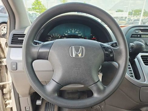 Used 2010 Honda Odyssey LX image 7