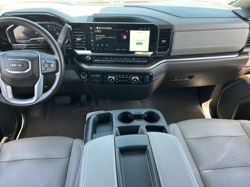 Certified 2025 GMC Sierra 1500 SLT RWD image 14