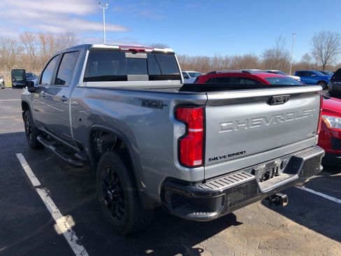 Used 2025 Chevrolet Silverado 2500 LT w/ Trail Boss Package image 5