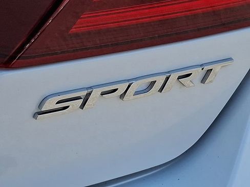 Used 2017 Honda Accord Sport image 30