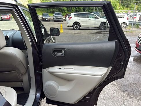 Used 2012 Nissan Rogue SL AWD/4WD image 28