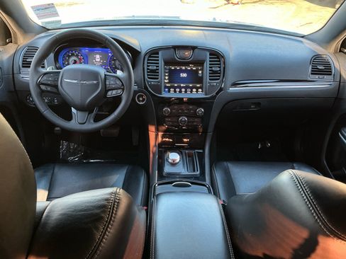 Used 2023 Chrysler 300 S w/ Comfort Group image 16
