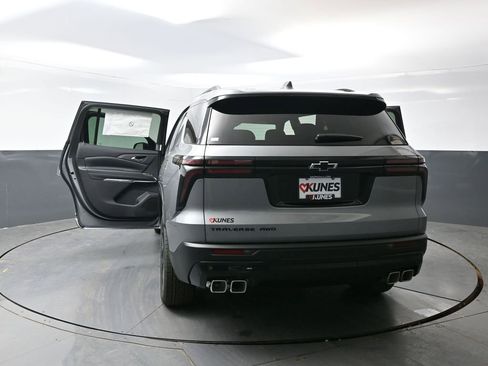 New 2026 Chevrolet Traverse LT w/ Midnight/Sport Edition image 52