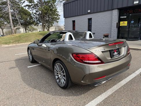 Used 2018 Mercedes-Benz SLC 300 image 18