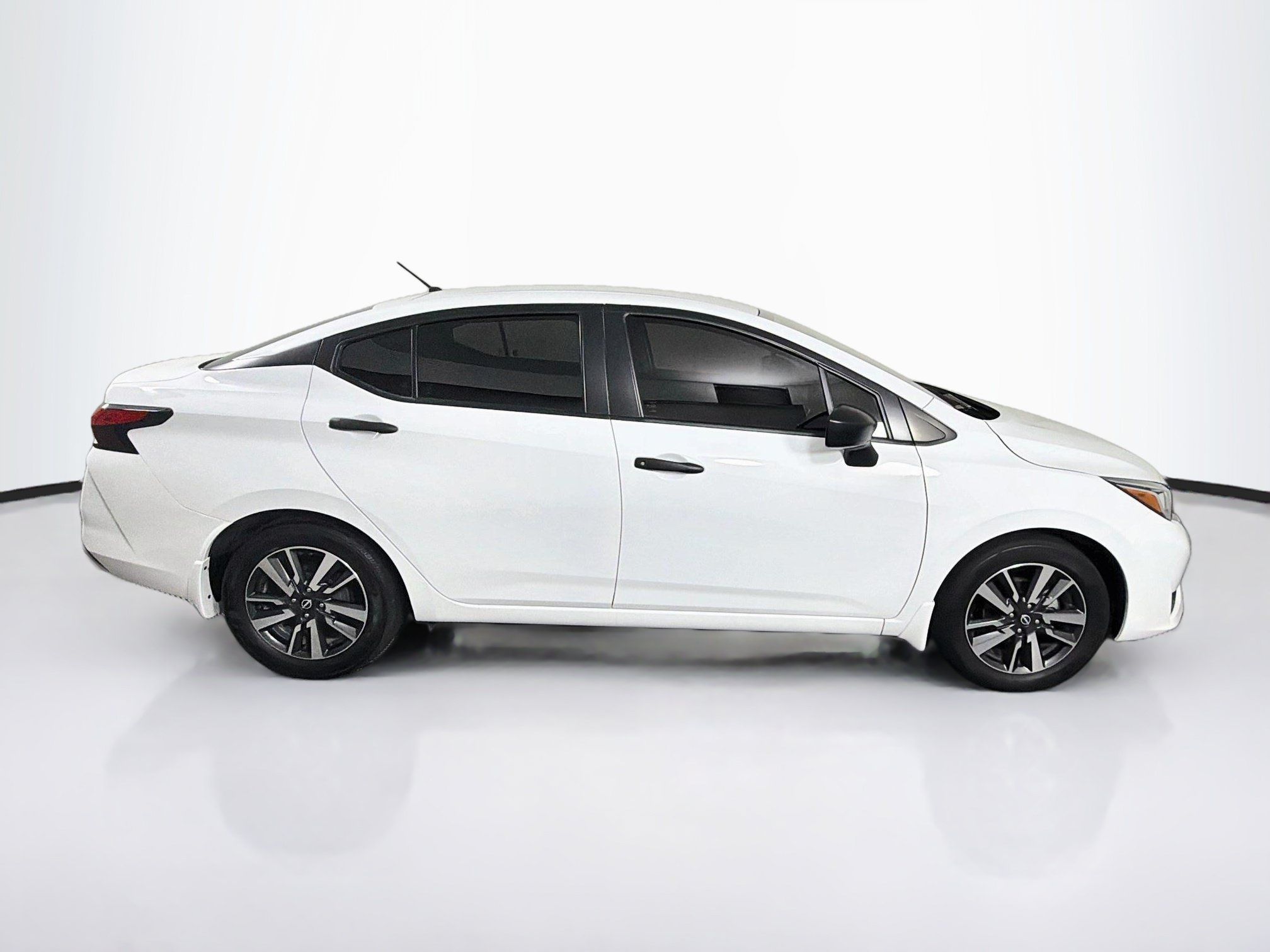 Used 2024 Nissan Versa S w/ S Plus Package FWD image 10