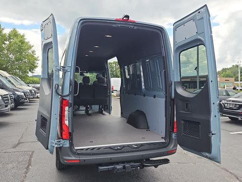 New 2026 Mercedes-Benz Sprinter 2500 image 8