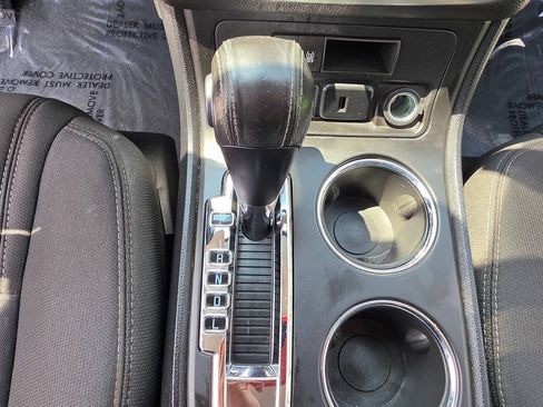 Used 2016 GMC Acadia SLE FWD image 39