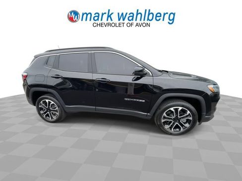 Used 2024 Jeep Compass Limited AWD/4WD image 9