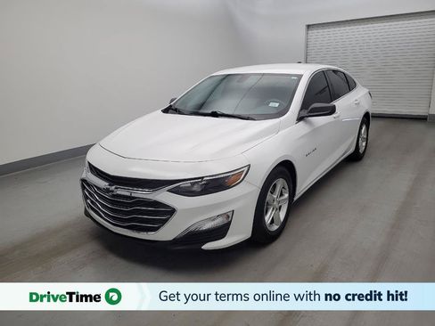 Used 2021 Chevrolet Malibu LS FWD image 1
