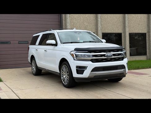 Used 2024 Ford Expedition Max Limited image 1