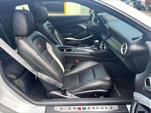 Used 2018 Chevrolet Camaro SS w/ Redline Edition RWD image 7