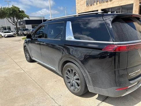 Used 2022 Kia Carnival SX Prestige FWD image 10