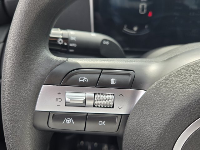 Used 2025 Hyundai Santa Cruz SEL FWD image 24