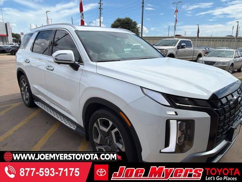 Used 2023 Hyundai Palisade Limited AWD/4WD image 1