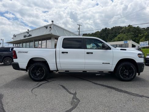 Used 2025 RAM 1500 Warlock AWD/4WD image 7