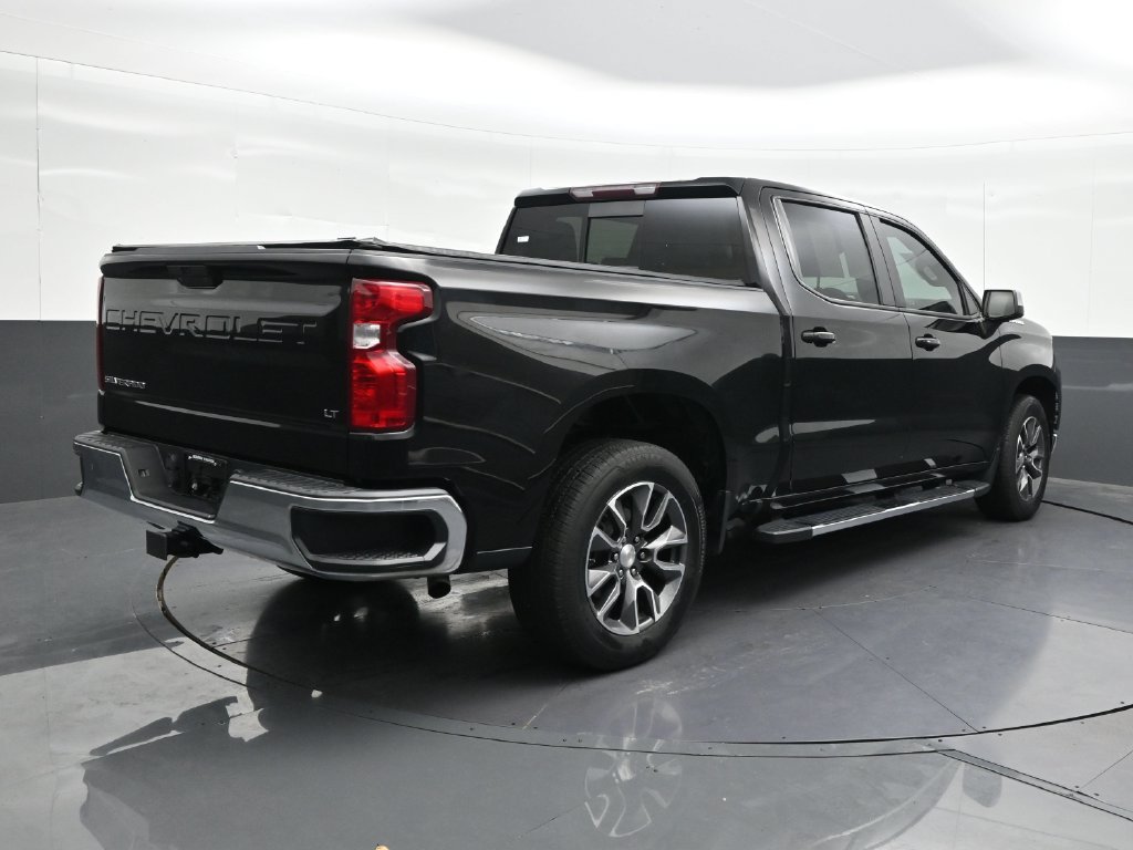 Used 2022 Chevrolet Silverado 1500 LT w/ Leather Package RWD image 5