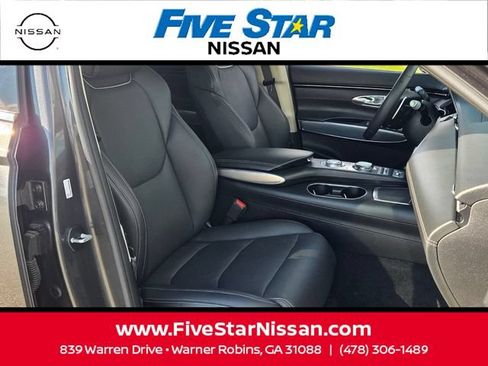 Used 2022 Genesis GV70 2.5T w/ Select Package AWD/4WD image 18