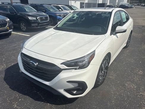 Certified 2025 Subaru Legacy Premium AWD/4WD image 6