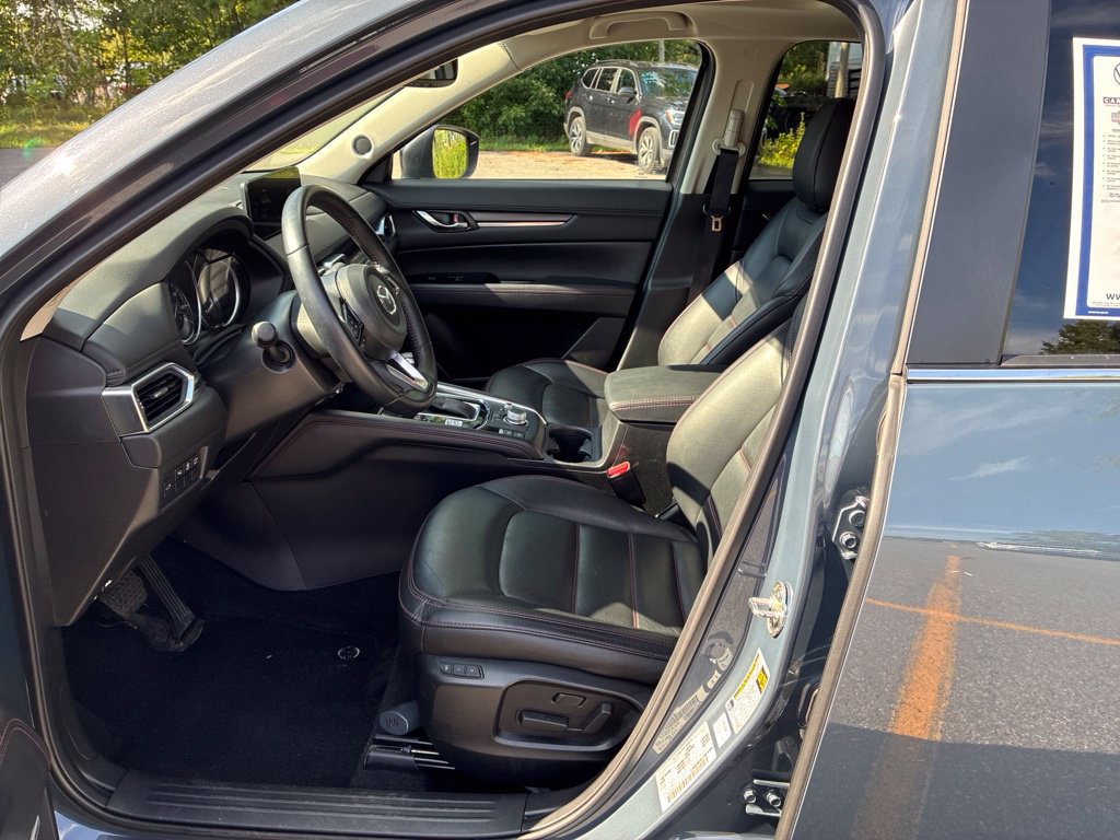 Used 2025 MAZDA CX-5 Carbon Edition AWD/4WD image 10